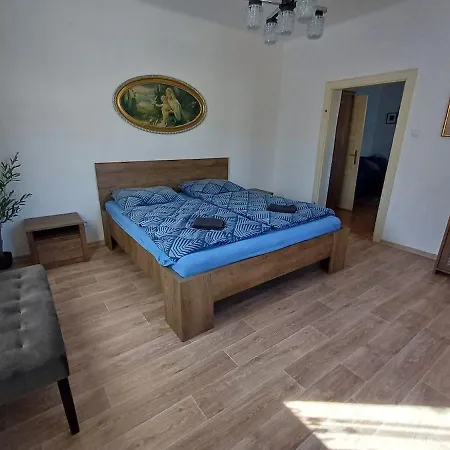 Oliva Cesky Krumlov
